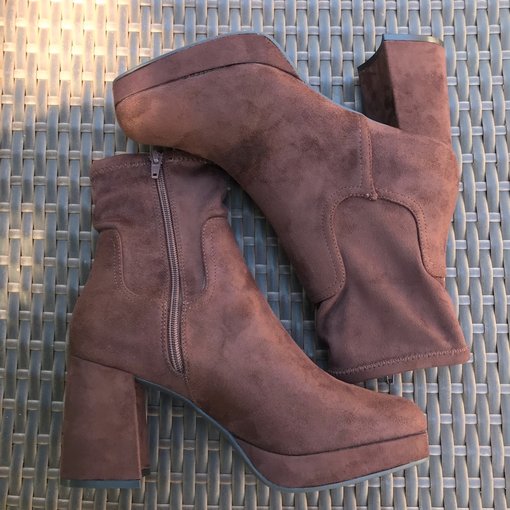 New Chocolate Brown Block Heel Platform Ankle Boots, Size 10, Women's - Picture 8 of 8